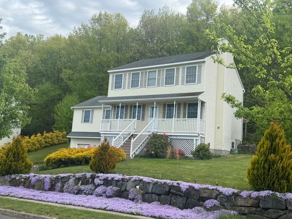 32 Tyler Hill Rd