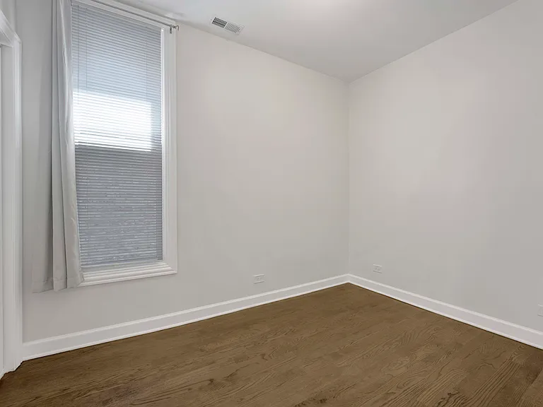 1821 N Tripp Ave #2 — Photo 19