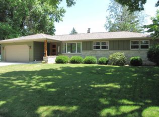 1164 Ontario Dr, Janesville, WI 53545