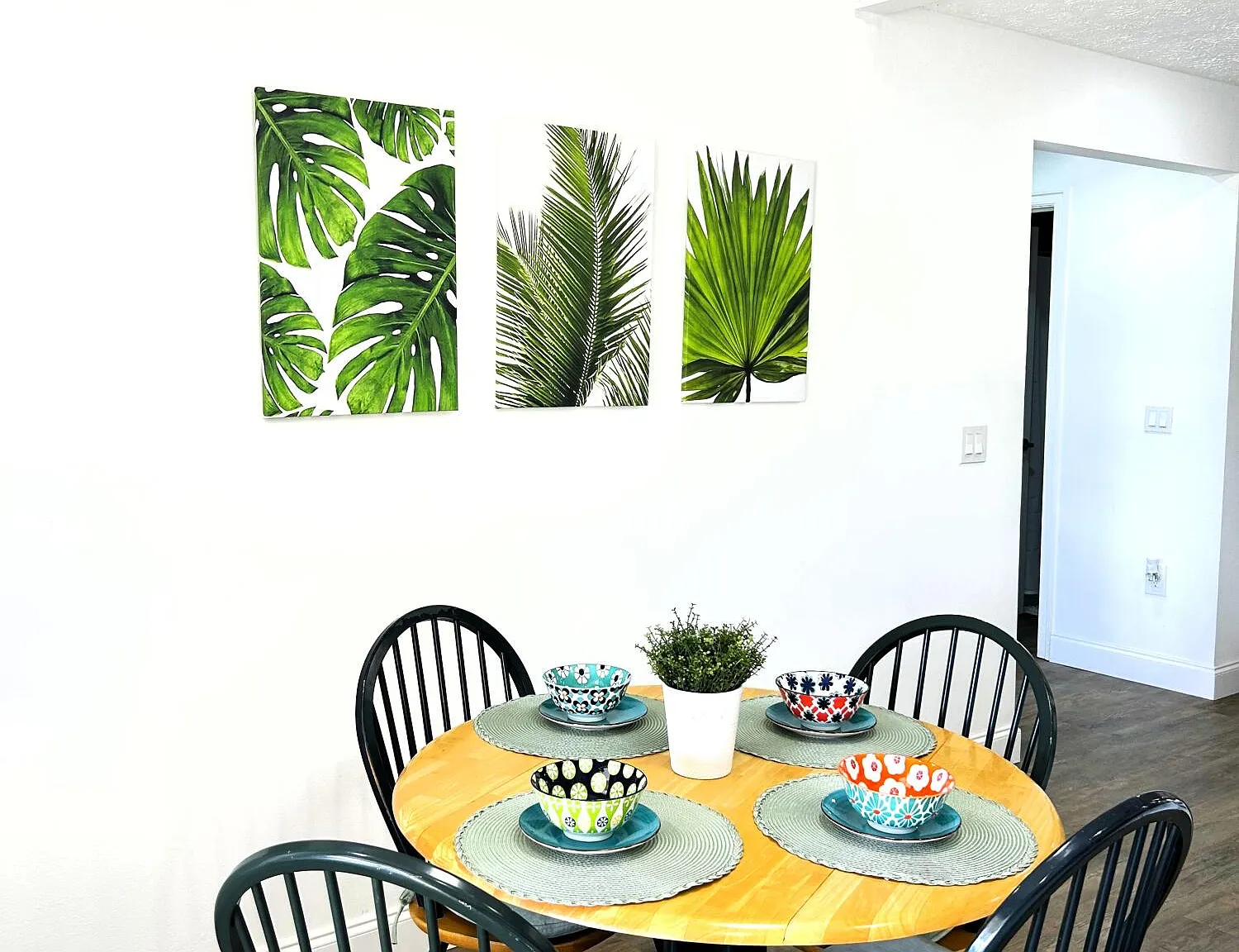 2 bed, 2.0 bath, 1024 sqft, $4,000 — Photo 3
