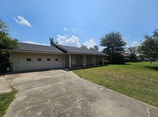 499 Bronco Cir, Lake Charles, LA 70611