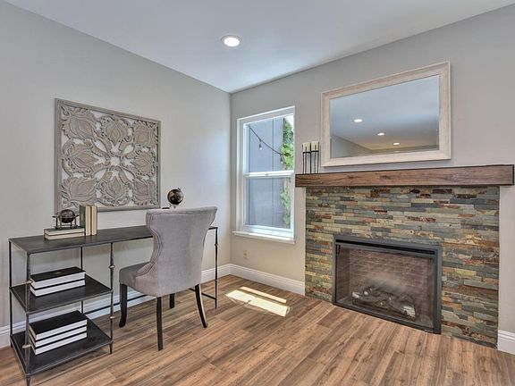 5th image of 108 Cherry Wood Ct