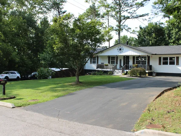 149 Westwood Rd, Ringgold, GA 30736