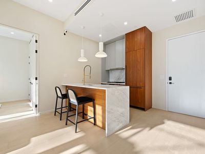 31-16 21st St #3A, Astoria, NY, 11106