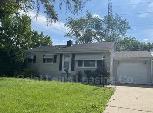680 Saint Edith Ln, Florissant, MO