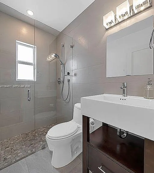5850 SW 47th St — Photo 5