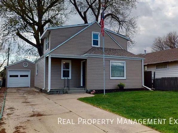 411 S Willow Ave, Sioux Falls, SD 57104