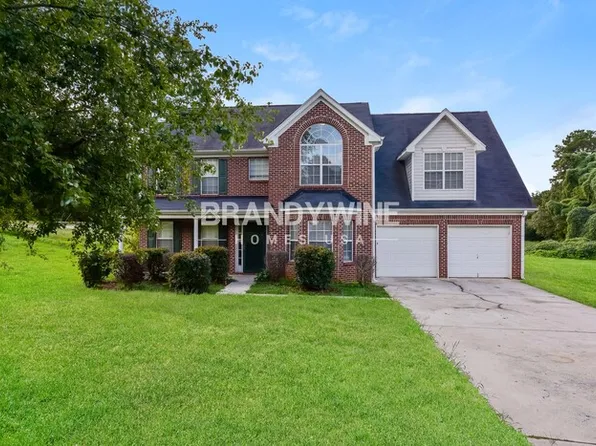 101 Bond Lake Dr, Ellenwood, GA 30294