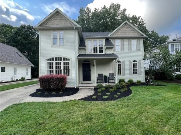 26 Rachels Way, Hudson, OH 44236