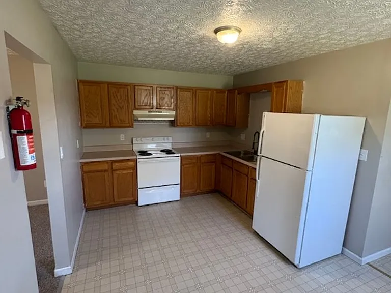 3241 Enka Hwy — Photo 4