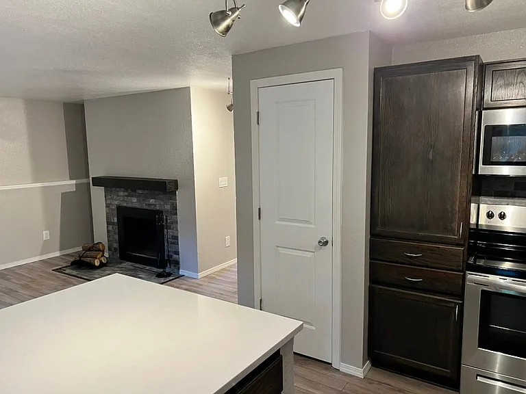 925 Columbia Rd #214 — Photo 13