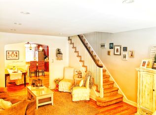 3325 Glenview St, Philadelphia, PA 19149