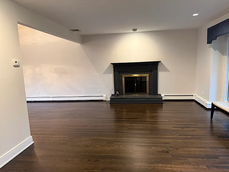 21 Sandra Dr — Photo 7