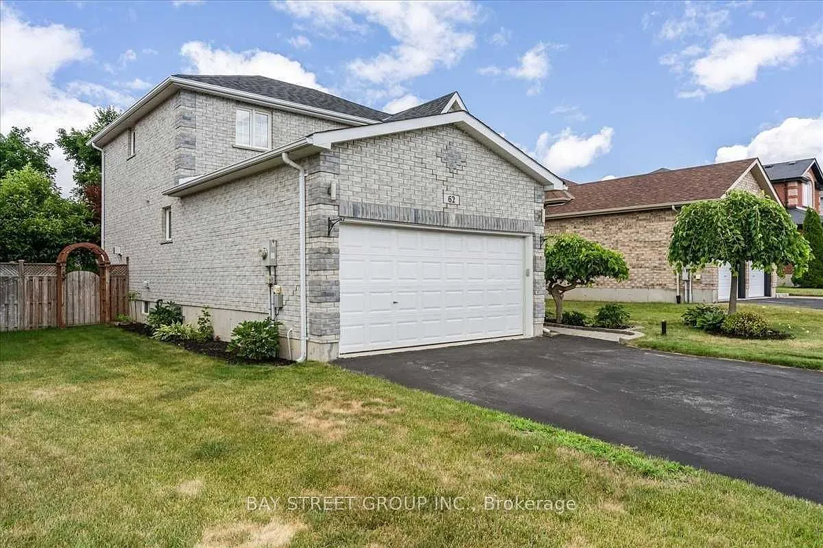 5 bed, $3,600 — Photo 2
