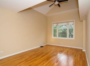 825 S Miller St #3, Chicago, IL 60607