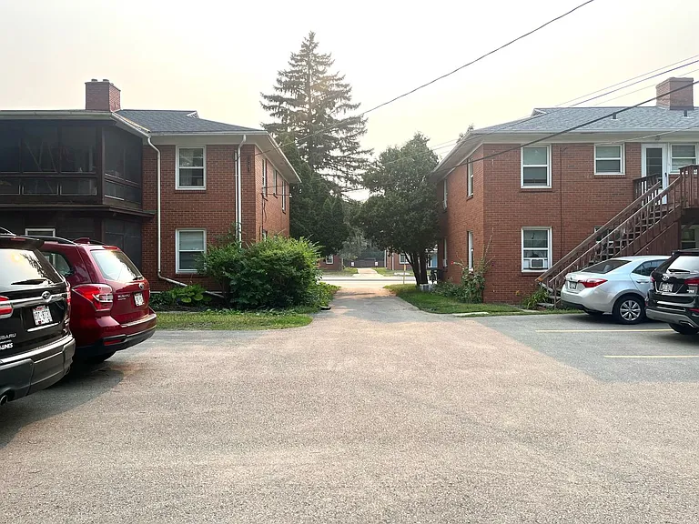 1217 S Midvale Blvd — Photo 3
