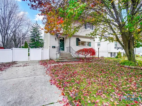 2268 Rose Hill Dr, Toledo, OH 43615