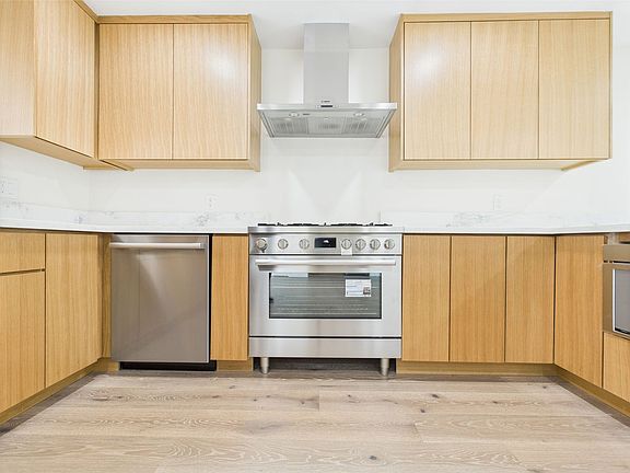 5th image of 1447 Olive Ave #705-730