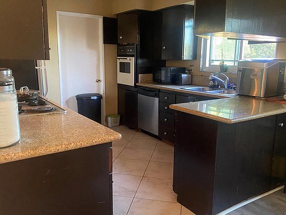 Well lit , efficient kitchen