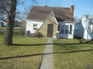 1046 Ottawa Ave, Defiance, OH 43512