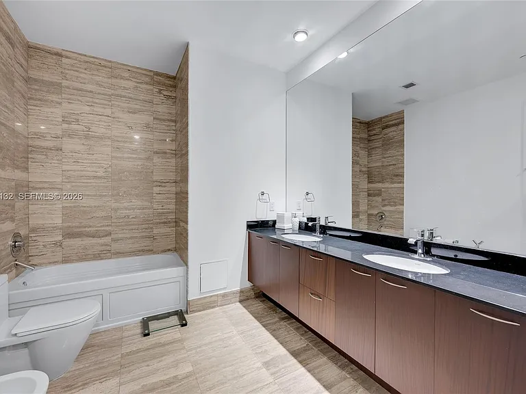 16001 Collins Ave #3805 — Photo 19