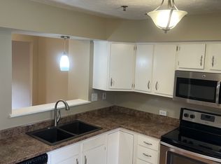 1334 Meadowbrook Dr, Canonsburg, PA