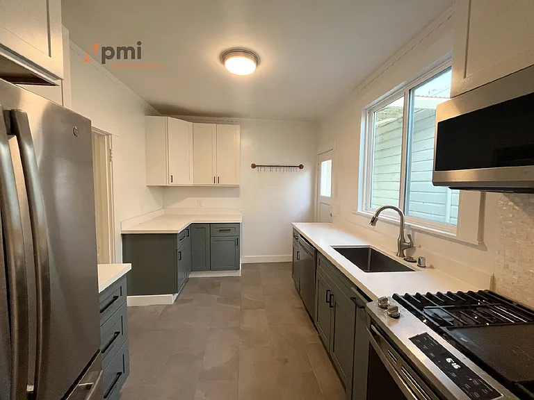 518 Presidio Ave — Photo 4