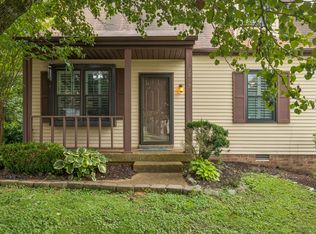 3215 E Lake Dr, Nashville, TN 37214