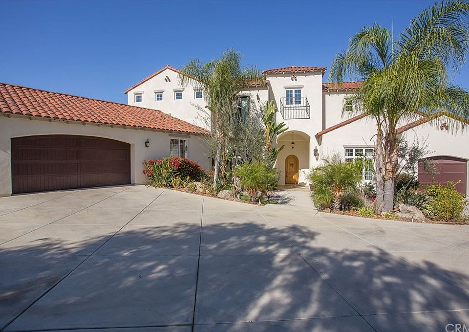 1st image of 42120 Rockview Dr