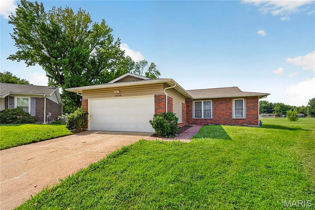 3 bed, 1452 sqft, $1,595 — Photo 3