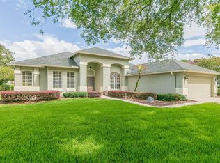 3516 Shadowood Dr, Valrico, FL 33596
