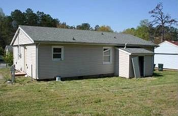2nd image of 3045 Crawford Ave