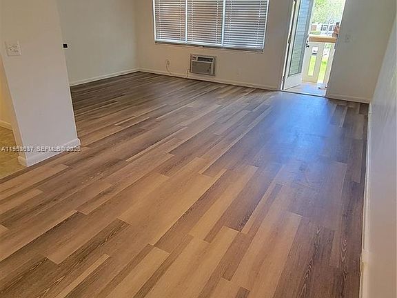 4th image of 272 Mansfield #272-G