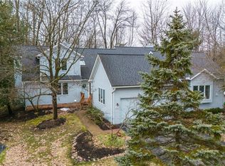 632 Blue Spruce Trl, Chagrin Falls, OH 44023