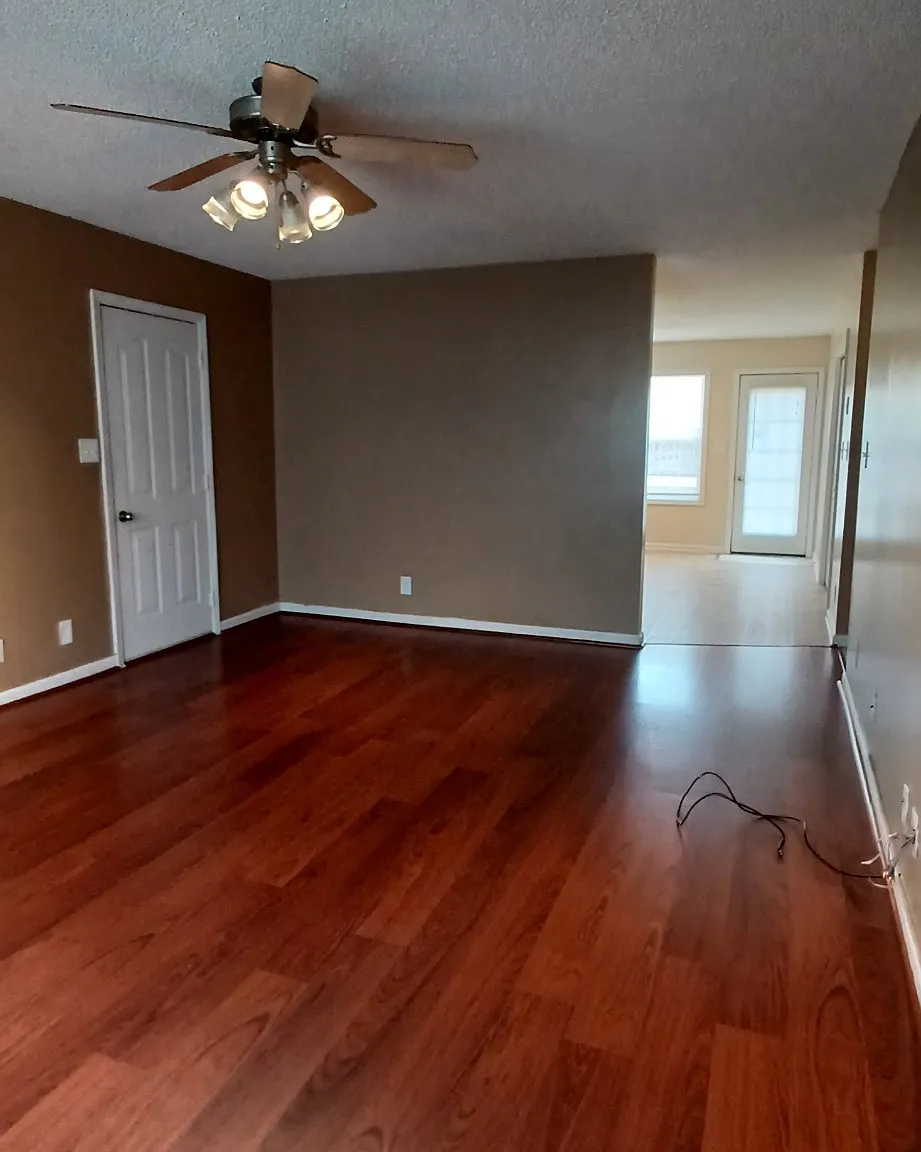 3 bed, 1170 sqft, $1,375 — Photo 4