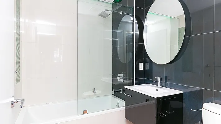 Rented by Nooklyn NYC LLC | media 12