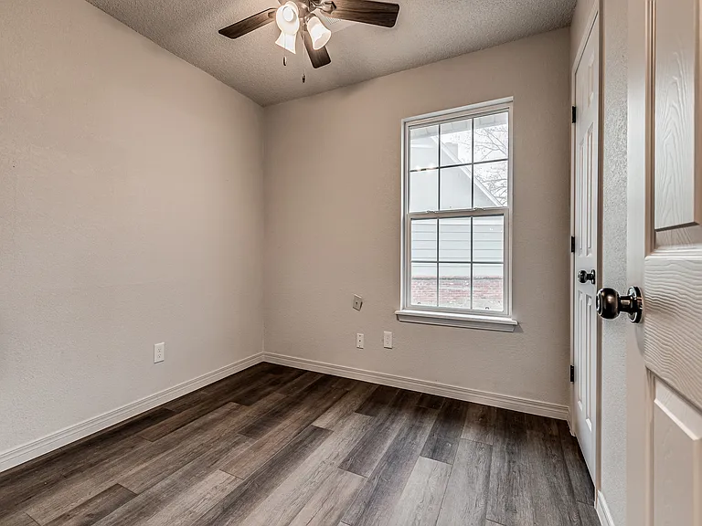 14527 S Maple Pl — Photo 23