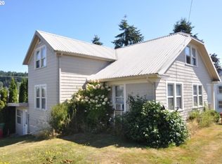 86 SE 3rd St, Clatskanie, OR 97016