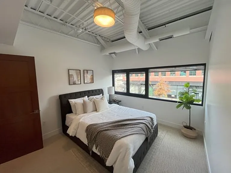 950 Spruce St #2B — Photo 8