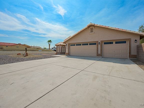 4th image of 2370 E Joy Lane