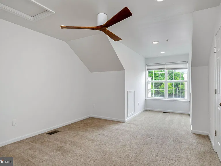 12504 Rustic Rock Ln — Photo 17