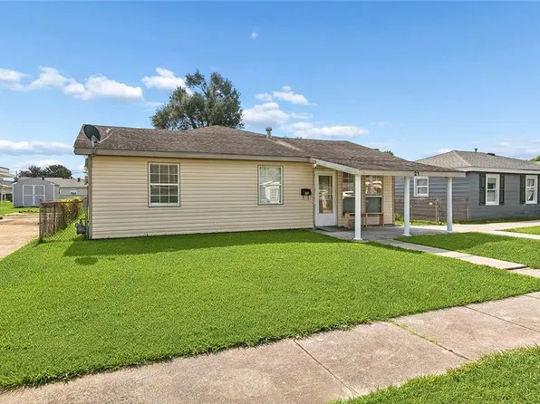 21 Mason St, Gretna, LA 70053