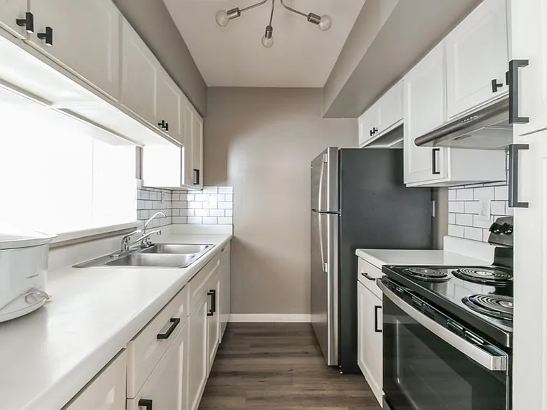 8529 Hearth Dr #25 — Photo 30
