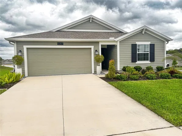 5307 Travertine St, Mount Dora, FL 32757