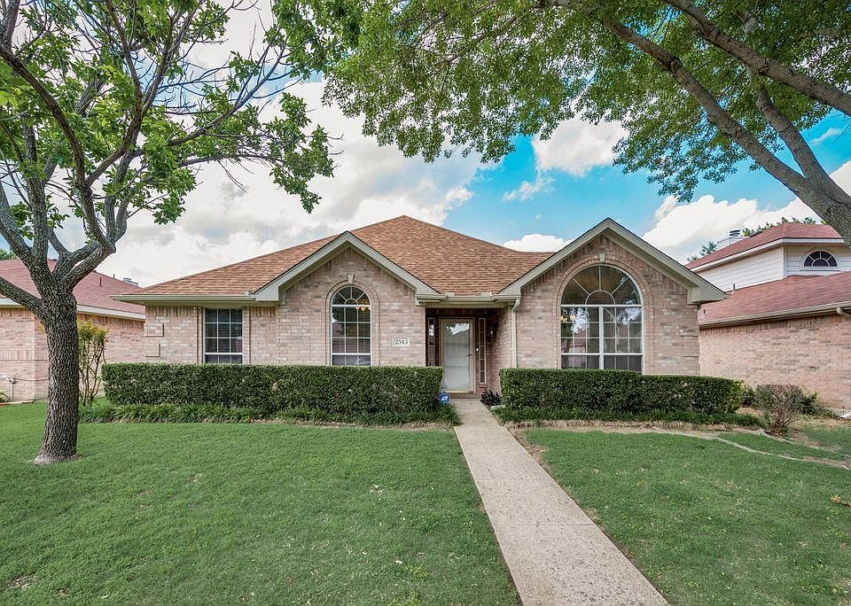 1st image of 2543 Bishop Allen Ln