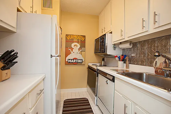 Sold by Owner | media 15