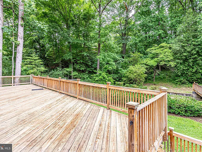 5225 Old Dominion Dr — Photo 74