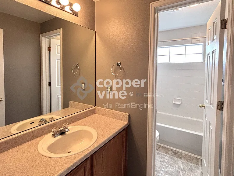 1740 W 53rd Dr #5 — Photo 14