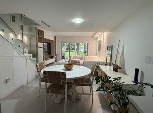 881 Ocean Dr #TOWNHOUSE 15, Key Biscayne, FL 33149