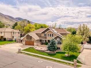 63 W 1750 N, Centerville, UT 84014